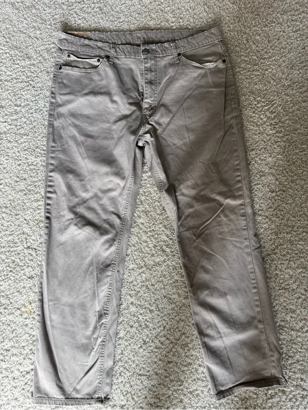 Levi's Men's Chino Pants in Light Gray-Taupe